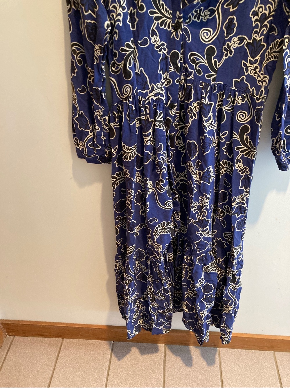 Zara Blue and Black Floral Print dress sm/med
